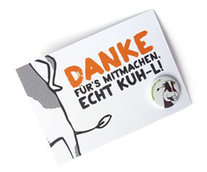 Postkarte mit Button, Kuh-l